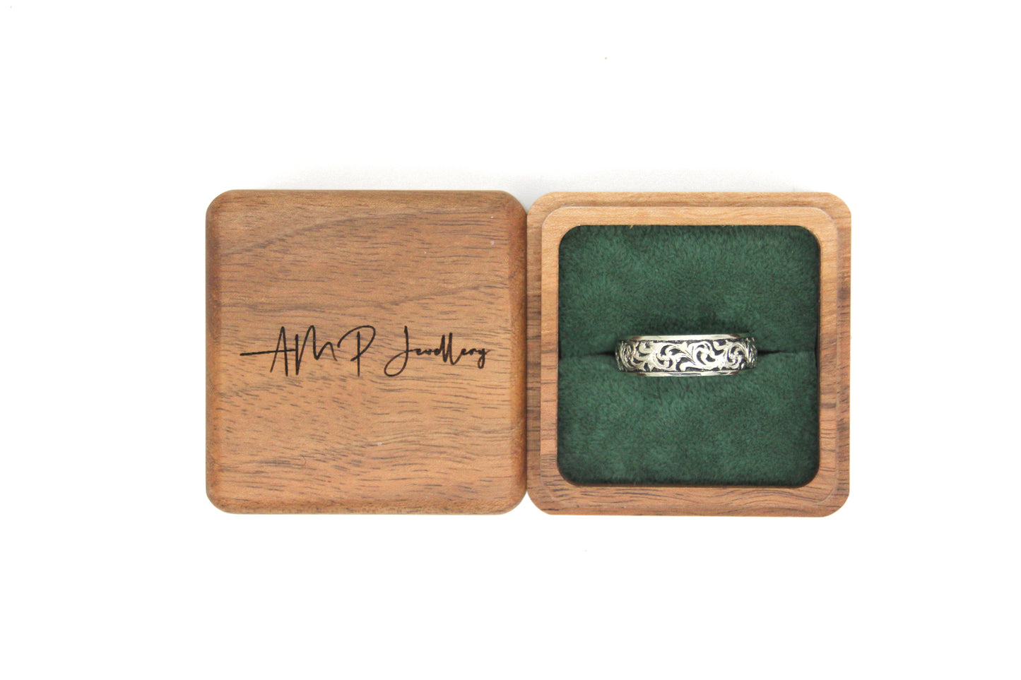 Scroll Engraved Band