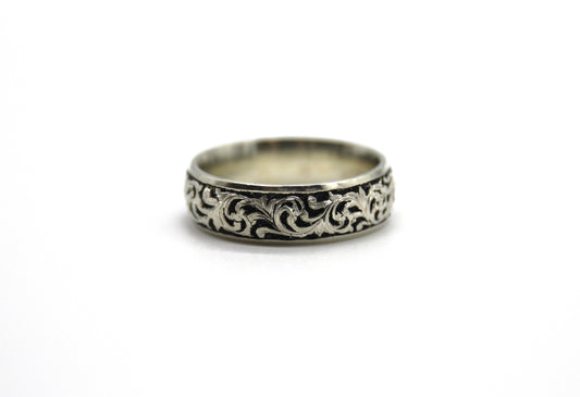 Scroll Engraved Band
